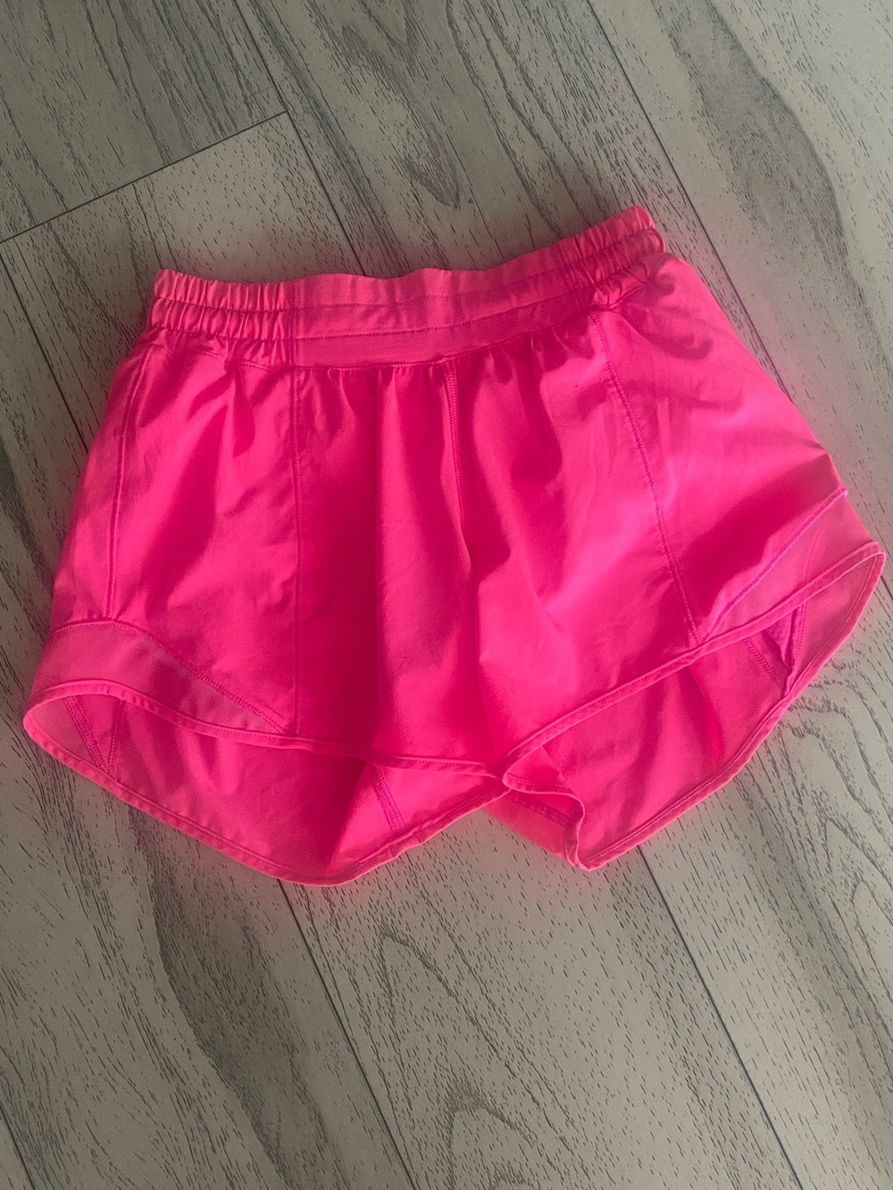 Lululemon Hotty Hot Shorts II In Ripened Raspberry 4” - Picture 15 of 15